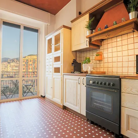 A 100m Dal Mare E Dal Gaslini * Генуя