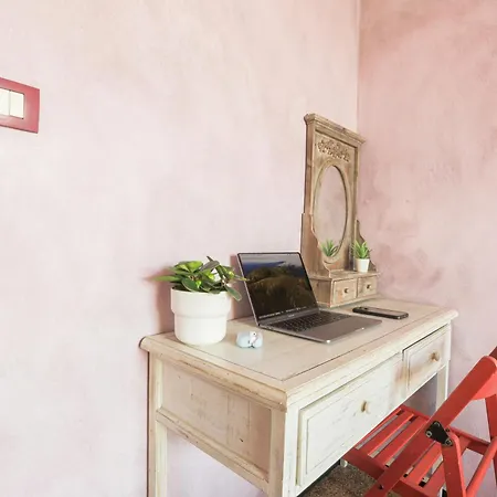 A 100m Dal Mare E Dal Gaslini * Γένοβα