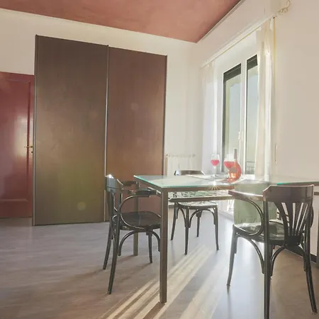 Διαμέρισμα A 100m Dal Mare E Dal Gaslini